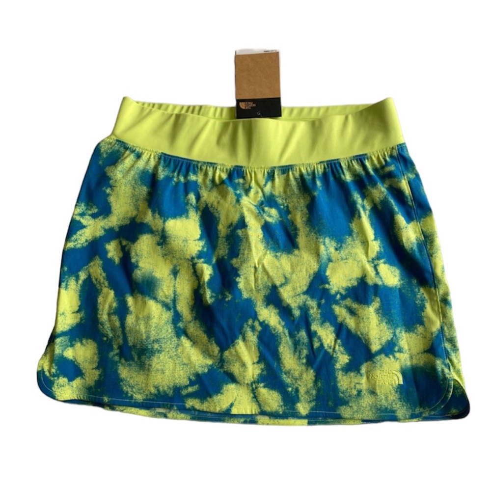 The North Face Women’s Class‎ V Tie Dye Skort Lime/Blue 
Size L